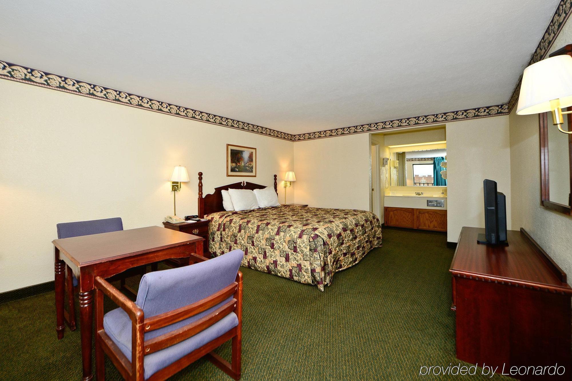 Americas Best Value Inn - Сомерсет Номер фото